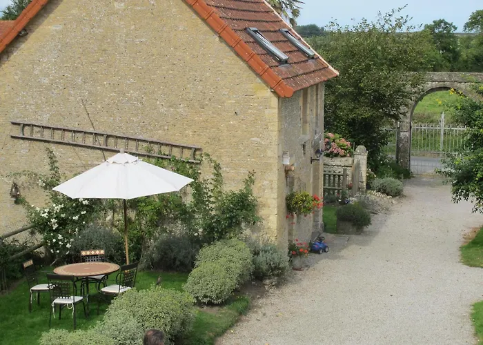 Chateau Le Colombier